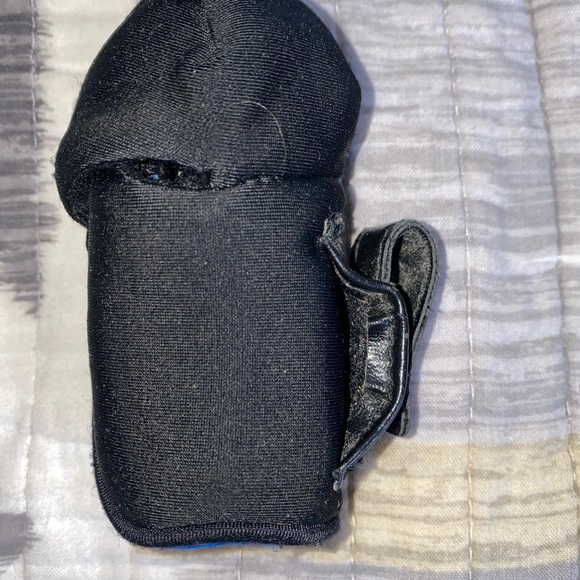 CVS Inhaler Pouch - Picture 4 of 5
